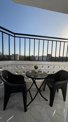 Lilian 1 Bedroom Apartment with High Speed WiFi and AC in Mombasa
