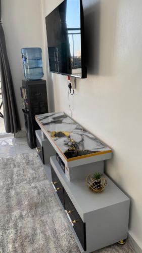 Lilian 1 Bedroom Apartment with High Speed WiFi and AC in Mombasa