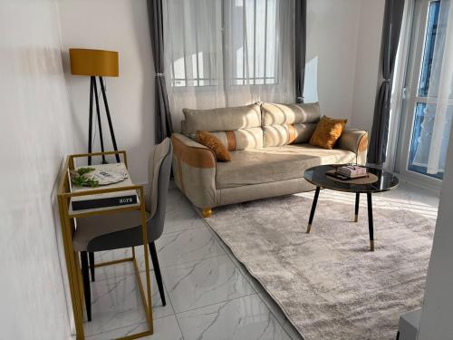 Lilian 1 Bedroom Apartment with High Speed WiFi and AC in Mombasa