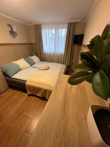2 bedrooms, 4 beds