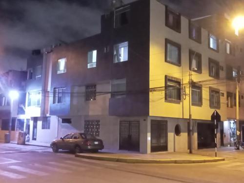 Departamento 2 dormitorios 4B