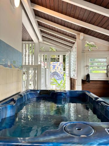 Bungalow à Sainte-Anne avec piscine privée (Bungalow a Sainte-Anne avec piscine privee) in Berard