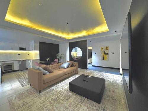 IVORY LUXIRIOUS Home - Dar Es Salaam