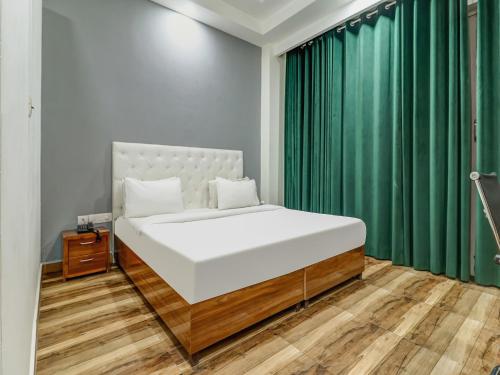 1 queen bed