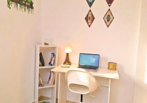 Nouveau Cosy Appartement en face de CHU Laayoune in Akhfennirr