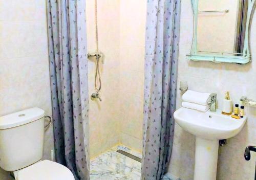 Nouveau Cosy Appartement en face de CHU Laayoune in Akhfennirr