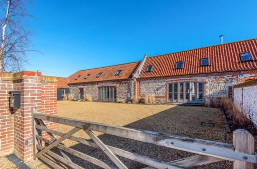 المنظر الخارجي, 3 Marshland Barns 2 bedrooms in تيتشويل