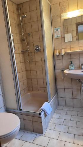 1 doppelbett oder 2 einzelbetten, balkon