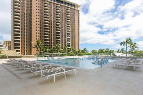 Ilikai Tower 1403 City View 1BR - image 28
