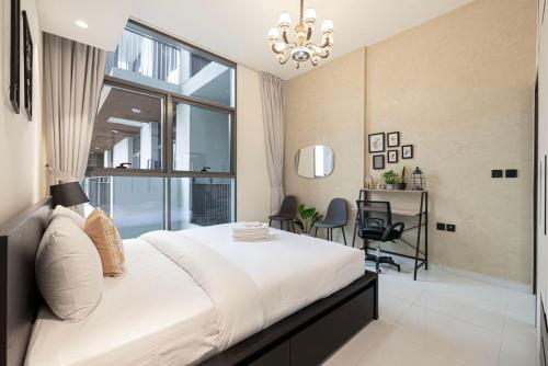 Stylish pool view 1BR in Barsha South sleeps 5 - image 13