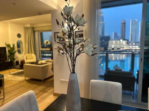 Burj Khalifa and Fountain View 3BR - image 7
