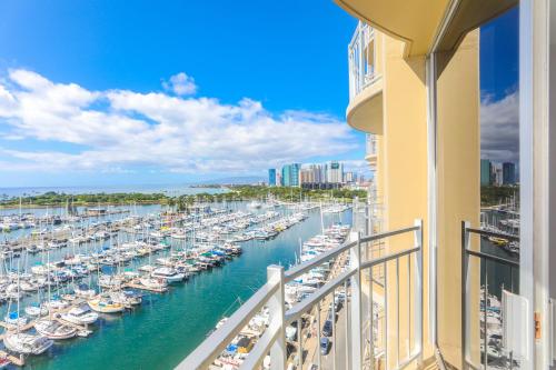 Ilikai Marina 1386 - Hawaii