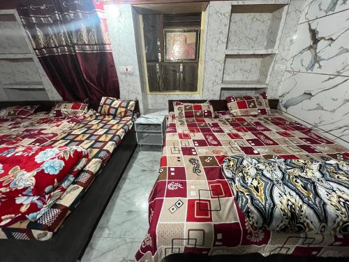 Exterior view of Guru Nanak Dev Ji Yatri Niwas