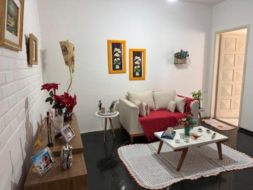 Comfortable house in Cabo Frio for up to 8 people – khách sạn tại Jardim Flamboyant