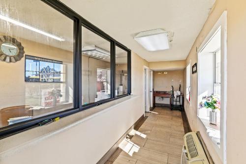 Lobby, Luxury Inn By Hotel O Hattiesburg, MS in Hattiesburg (MS)