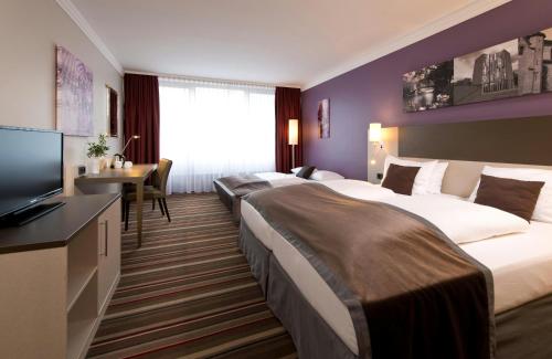2 twin beds