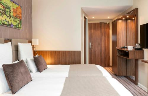 Leonardo Hotel Dresden Altstadt - image 2