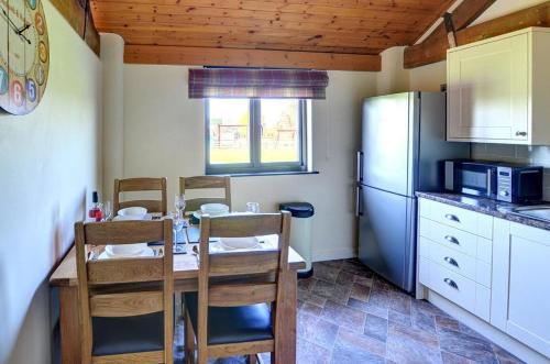 Iekārtas, 1 Bed in Llandinam oc-waa376 in Landinama