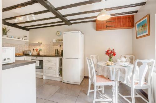 Iekārtas, 2 Bed in Swimbridge oc-n0208 in Tawstock