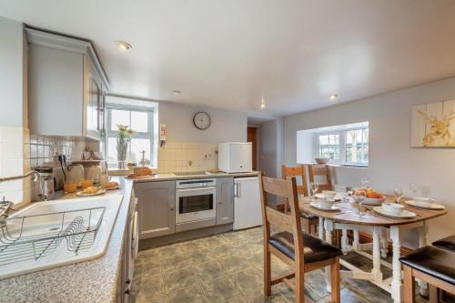 Iekārtas, 3 Bed in Pwllheli oc-brynme in Mynytho