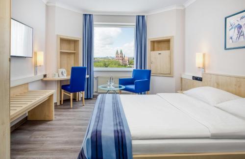 Double or twin room, superior