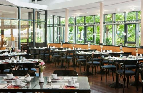 ห้องอาหาร, Hotel Magdeburg City Center by Leonardo Hotels in แมกเดบวร์ก