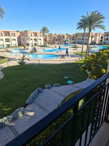 2 Bedroom Apartment Pool View WIFi – khách sạn tại Khu Vịnh Nabq