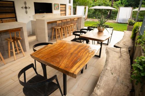 Удобства, Amalfi Surf Lodge in El Zonte