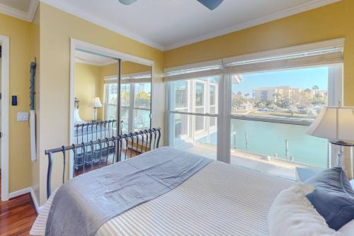 315-G - Madeira Beach Yacht Club - image 19