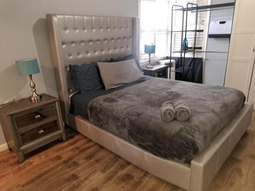 Charming 1 bedroom apt in Beverly Hills in Beverly Hills