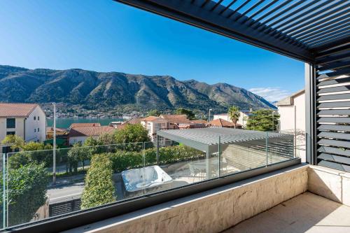 Kotor Lux apartments and rooms 2
