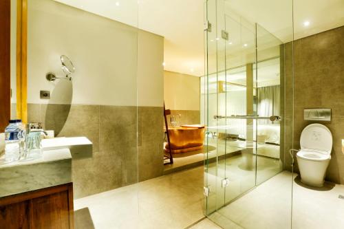 Junior Suite image 10