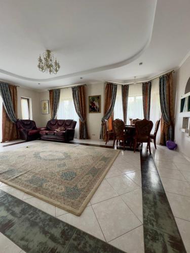 Viesnīcas āriene, Villa Trypill in Trypillya
