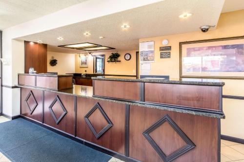 ردهة, Motel 6 Grove City, OH in جروف ستي