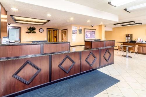 ردهة, Motel 6 Grove City, OH in جروف ستي