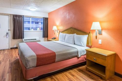 Motel 6-Grove City, OH