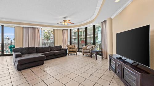 Coastal Ease at Lighthouse on the Bay 2111 in Caswell
