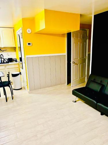 Large 3-Bedrooms/2-Bath Apt, One Block to Train in Brooklyn, USA