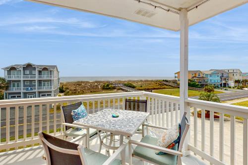 HB242 Captain's Villa 6-B in Holden Beach (NC)