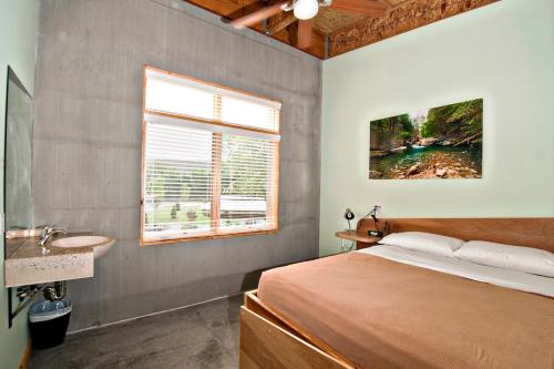 The Crash Pad: An Uncommon Hostel - image 8