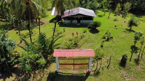Cabaña Brisas del río (Cabana Brisas del rio) in Portalona