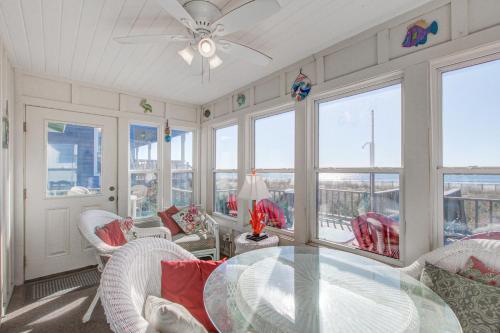 HB80 Eberwein Retreat in Holden Beach (NC)