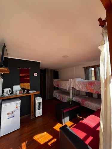 1 double bed, 2 bunk beds