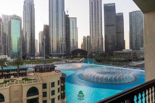 Souk Al Bahar View Burj Khalifa and Fountains - image 12