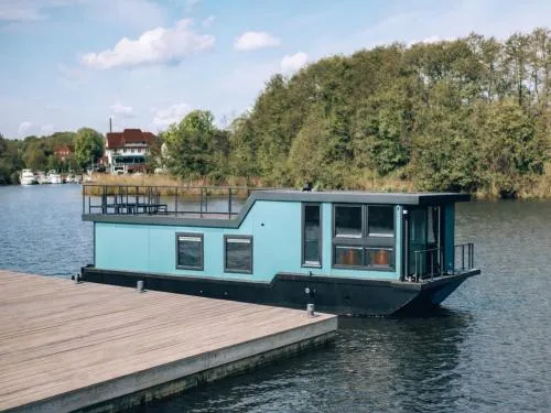 schwimmendes Ferienhaus in Berlin in Berlin, Deutschland