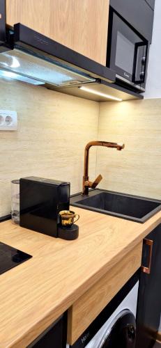 Belgrade Tailor Palace 3-Star Single Room pool