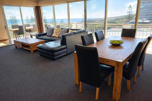 Ocean View-breath Taking Views, Amazing Facilities - Tap to explore photos