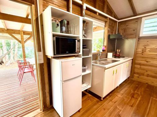 Charmant Bungalow Traditionnel Grande Terrasse in Sainte Rose