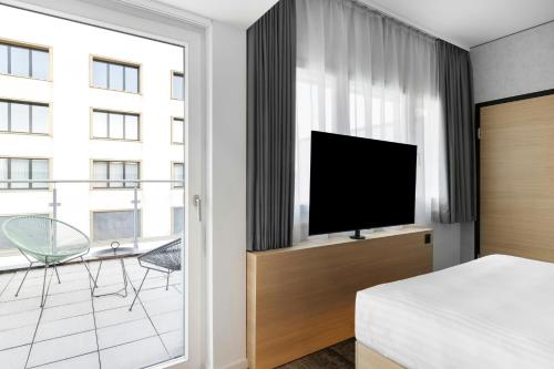 1 queen bed