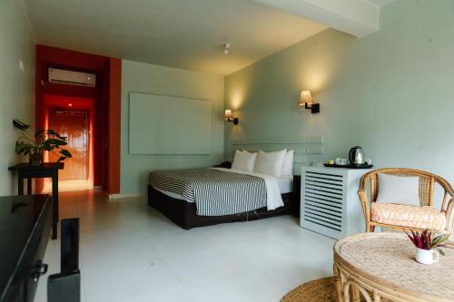 Sri Lanka Resthouse Collective: Salthouse Weligama